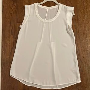 Pleione - White Flutter Sleeve Blouse - XS